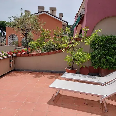 With A Stunning Sea View Pool Tennis Lejlighed