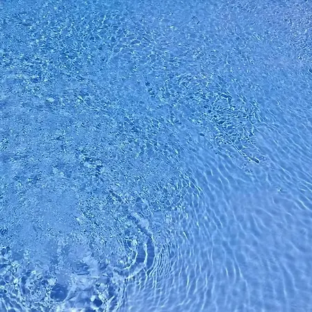 With A Stunning Sea View Pool Tennis Διαμέρισμα