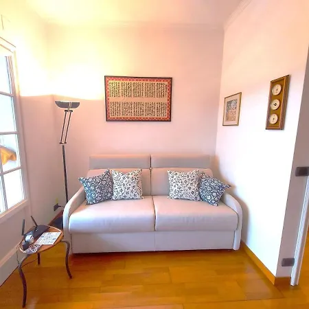 With A Stunning Sea View Pool Tennis Apartamento *