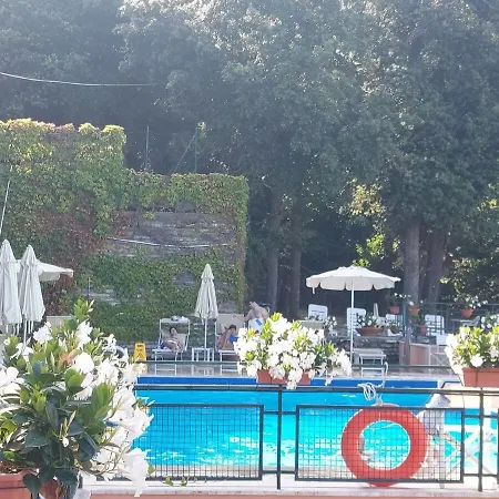 With A Stunning Sea View Pool Tennis Lejlighed *