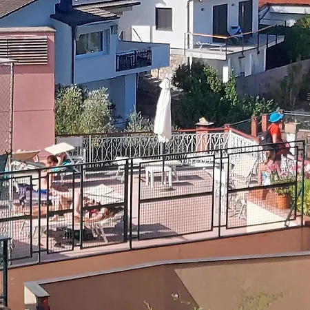 Lejlighed With A Stunning Sea View Pool Tennis Rapallo